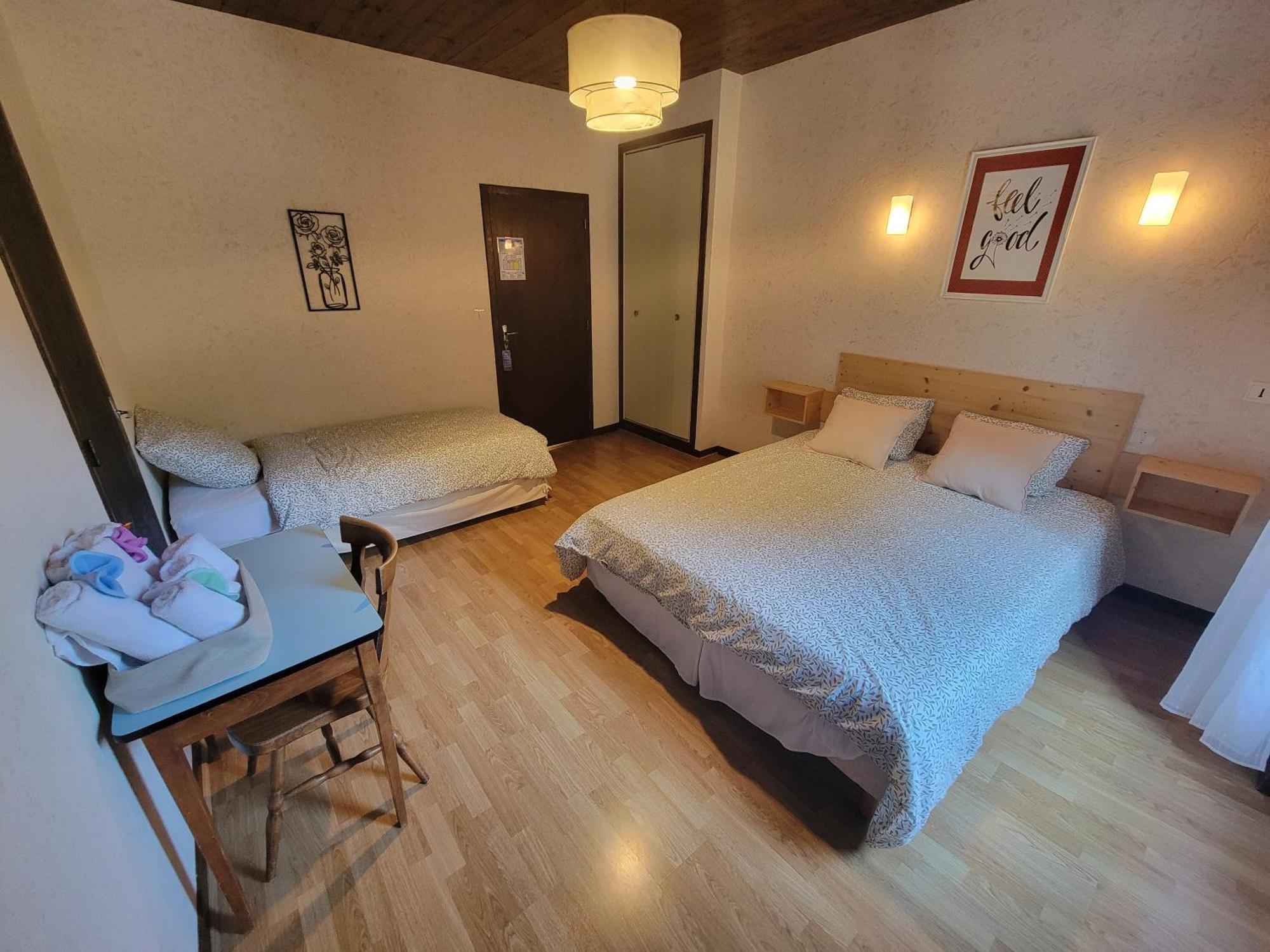 Aux Gorges Du Dourdou Hotel Conques-en-Rouergue ภายนอก รูปภาพ