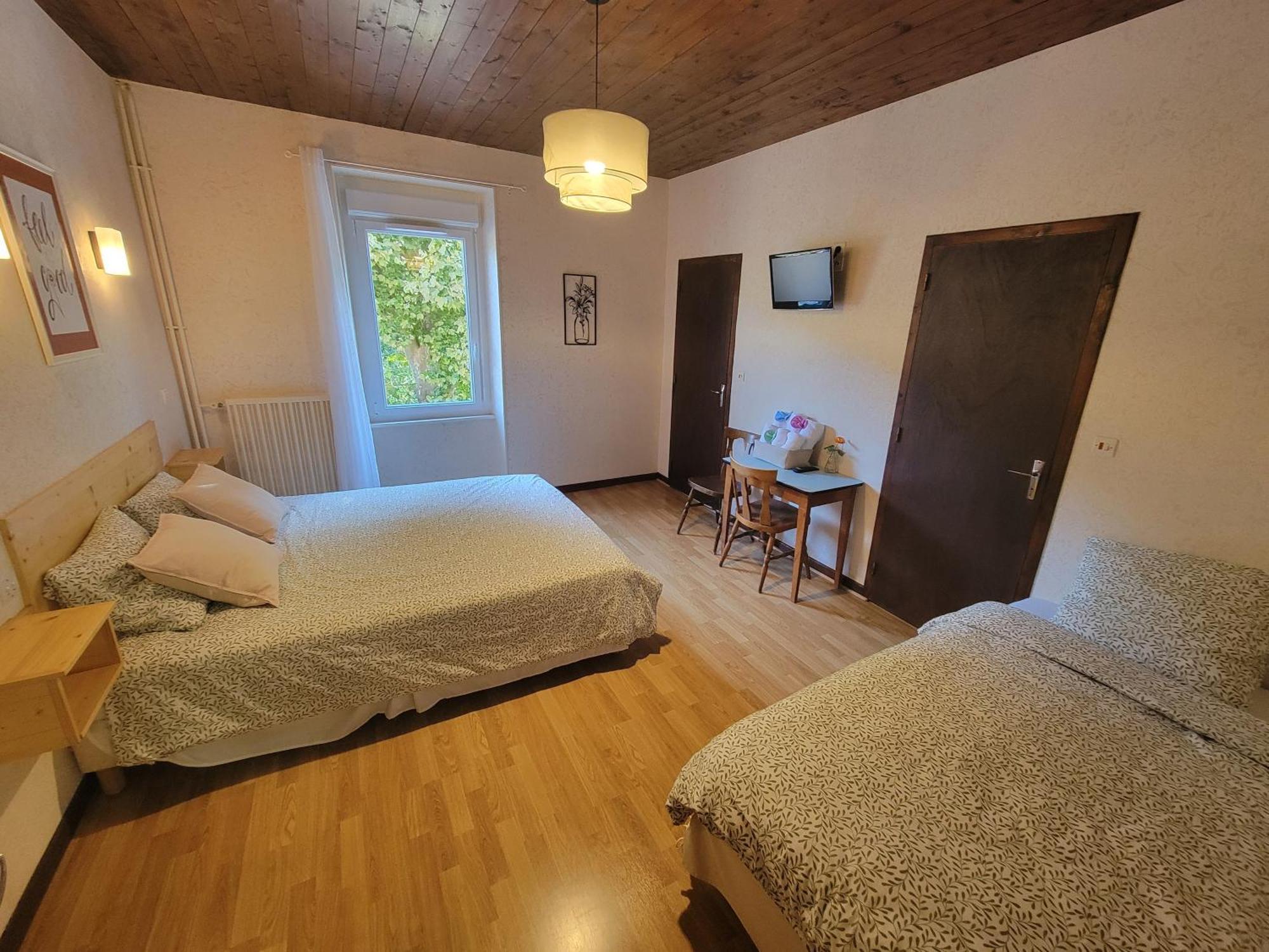 Aux Gorges Du Dourdou Hotel Conques-en-Rouergue ภายนอก รูปภาพ